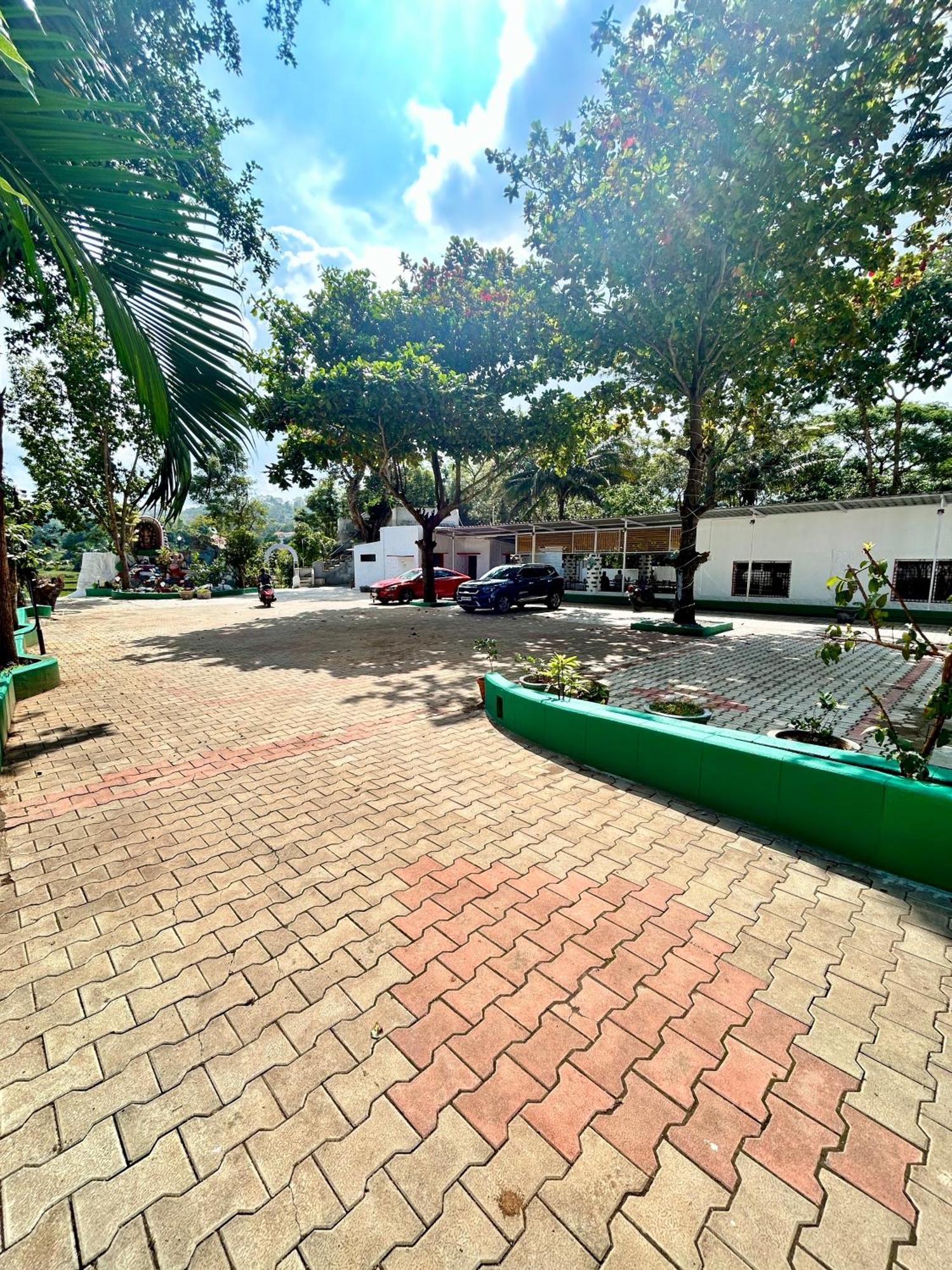 Am Resort Yelagiri Exteriör bild